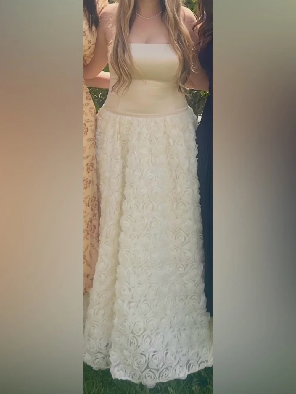 Reformation Ivory Rosy Dress - Picture 2 of 2